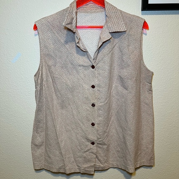 Women's Sleeveless Button-Up Top - Cream - Picture 1 of 3